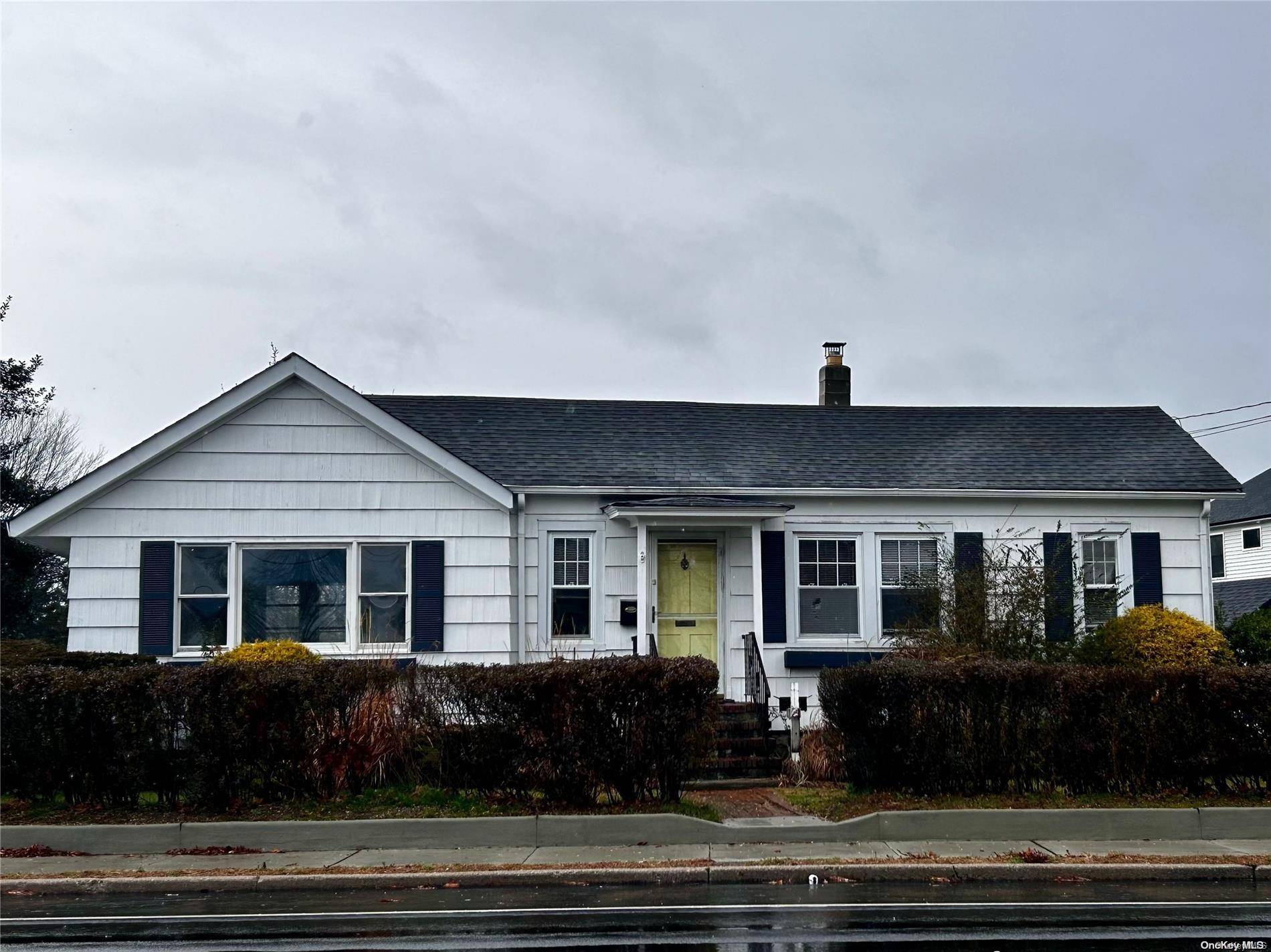 West Islip, NY 11795,60 Udall RD