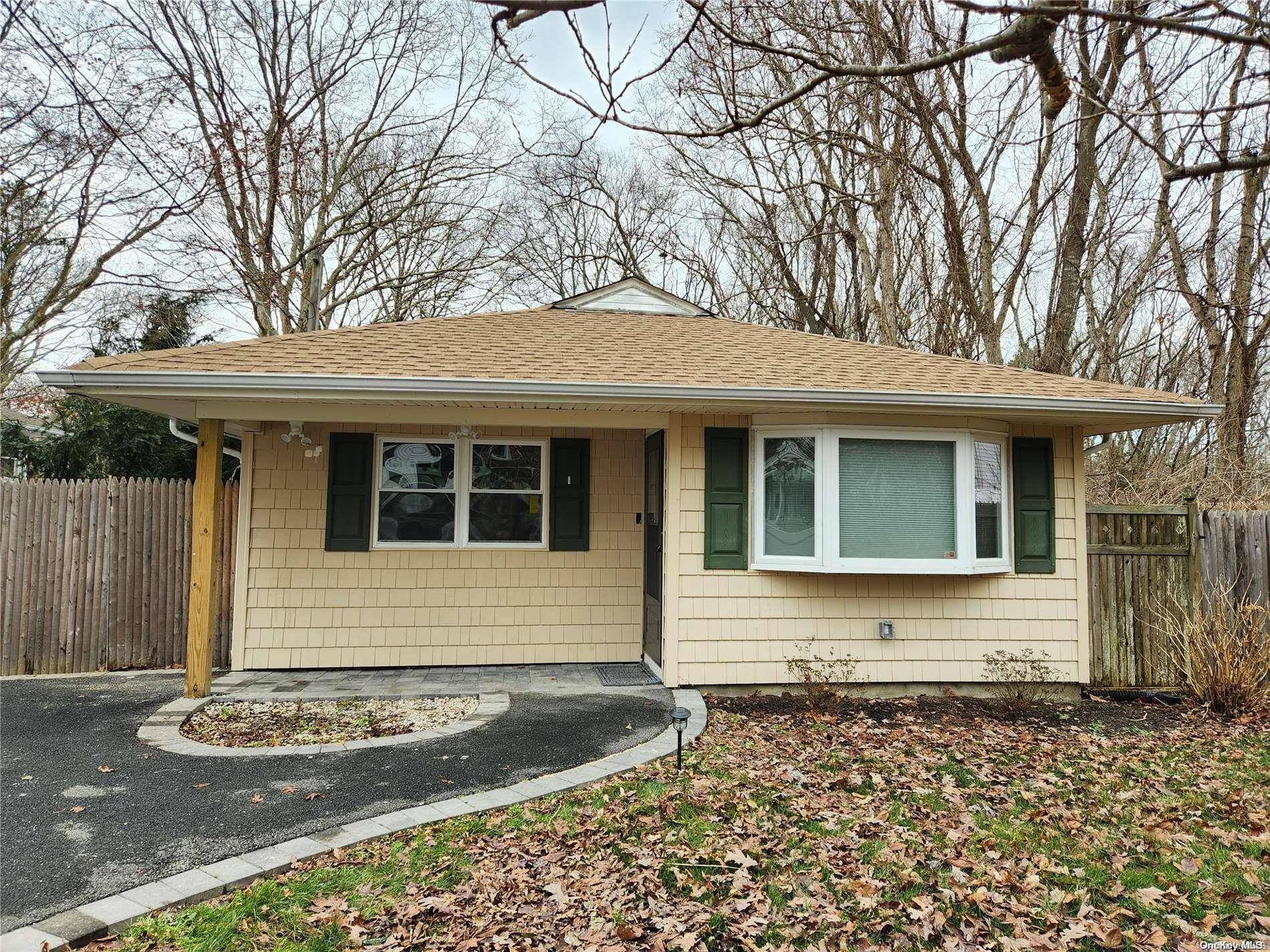 Shirley, NY 11967,101 Grand Avenue