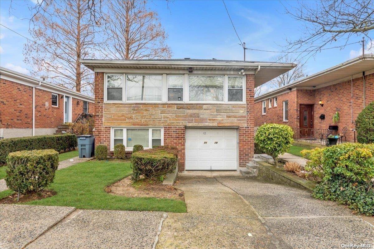 Fresh Meadows, NY 11365,71-19 167th ST