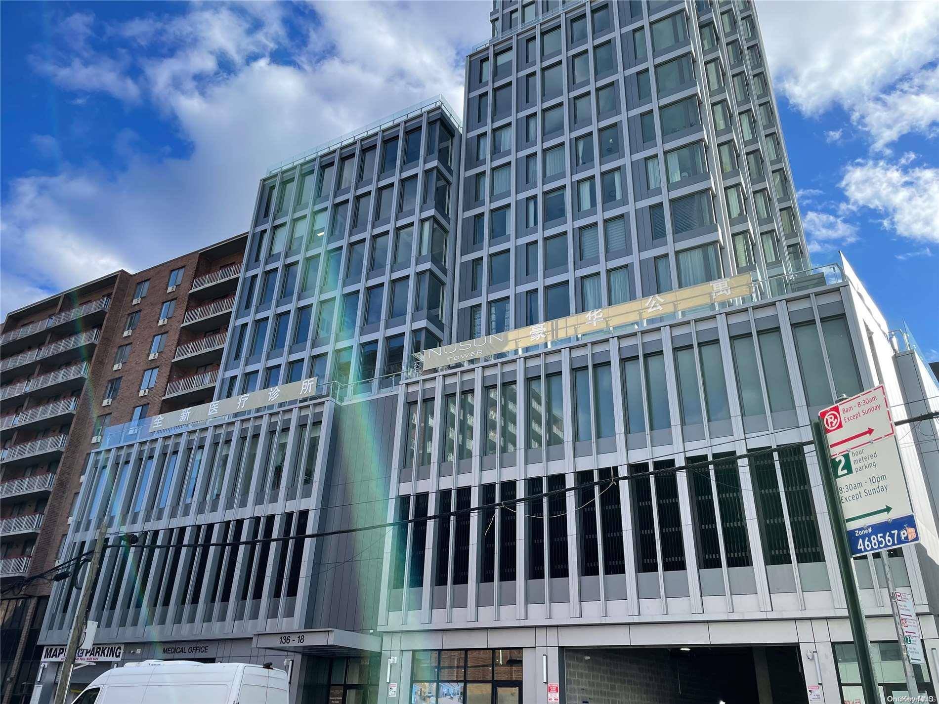 Flushing, NY 11355,136-20 Maple AVE #C702