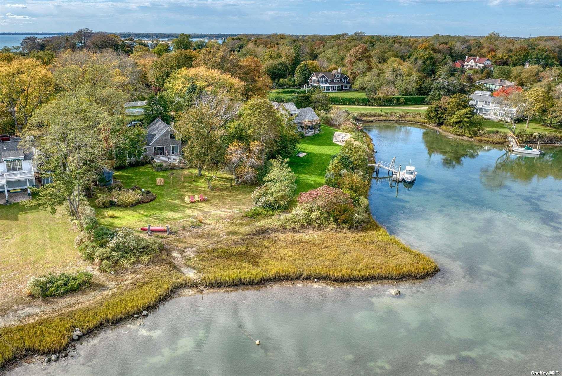 Shelter Island, NY 11964,3 Seagull RD