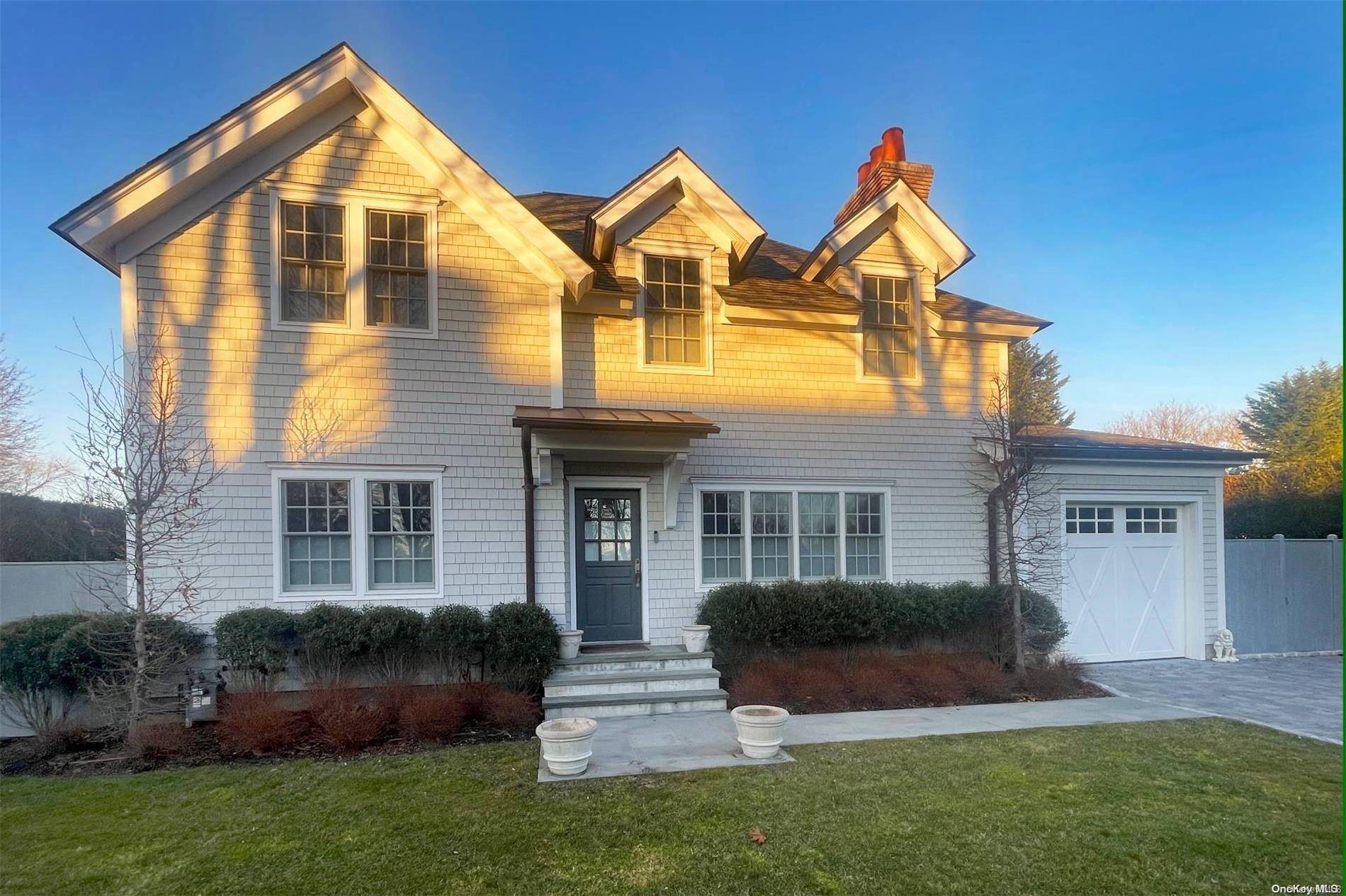 Southampton, NY 11968,51 Cooper ST