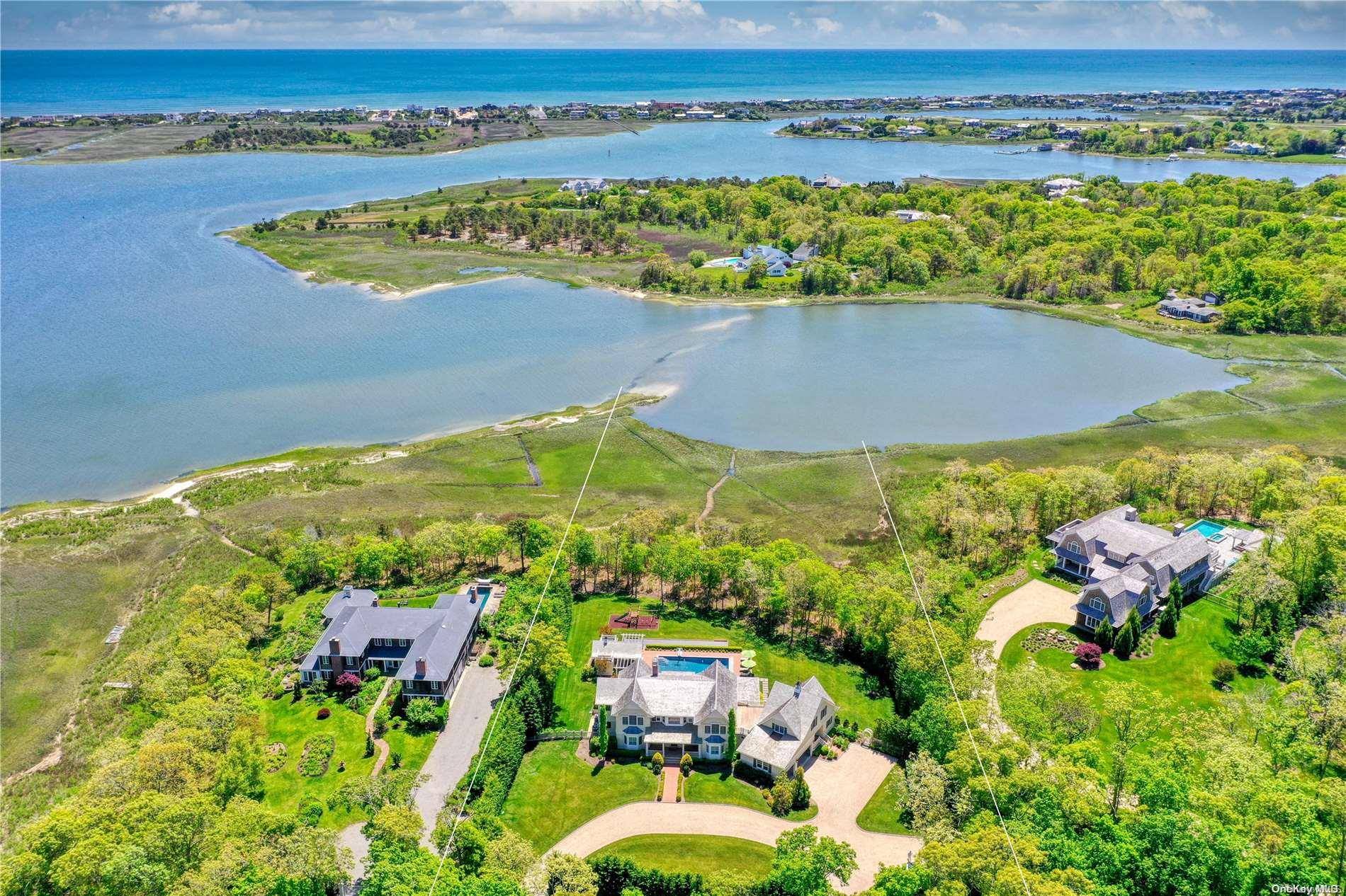 Quogue, NY 11959,28 Bay RD