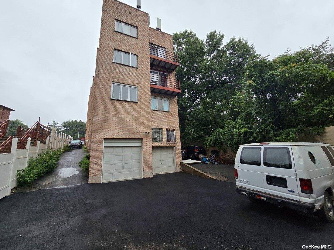 Woodside, NY 11377,72-34 45th AVE