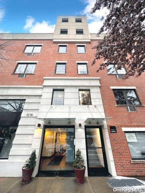 Long Island City, NY 11103,32-86 41st ST #2D