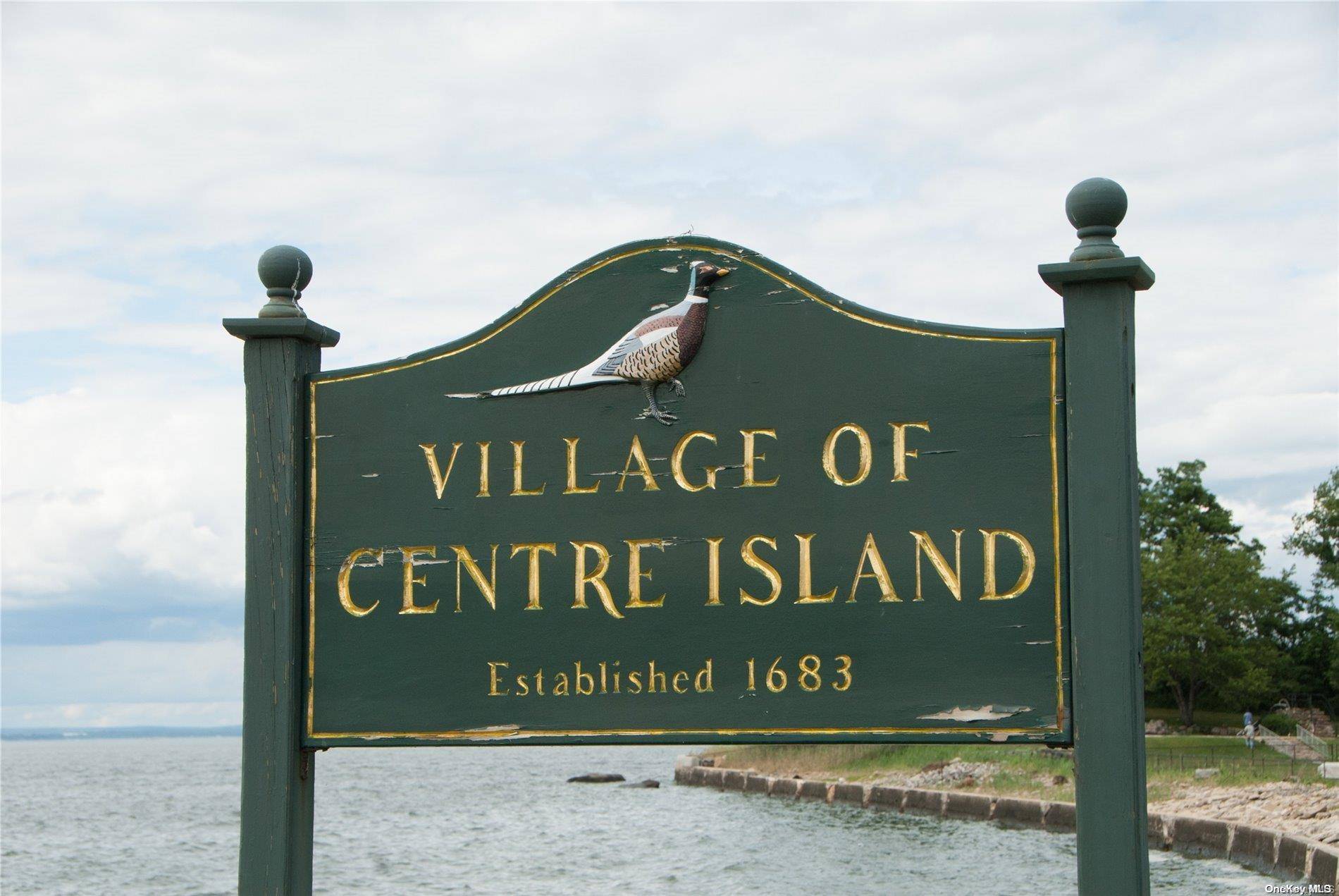 Centre Island, NY 11771,105 Centre Island RD