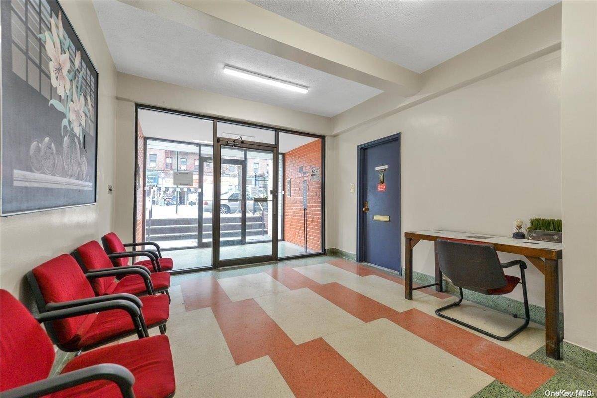 Flushing, NY 11354,141-05 Northern BLVD #1C-1D