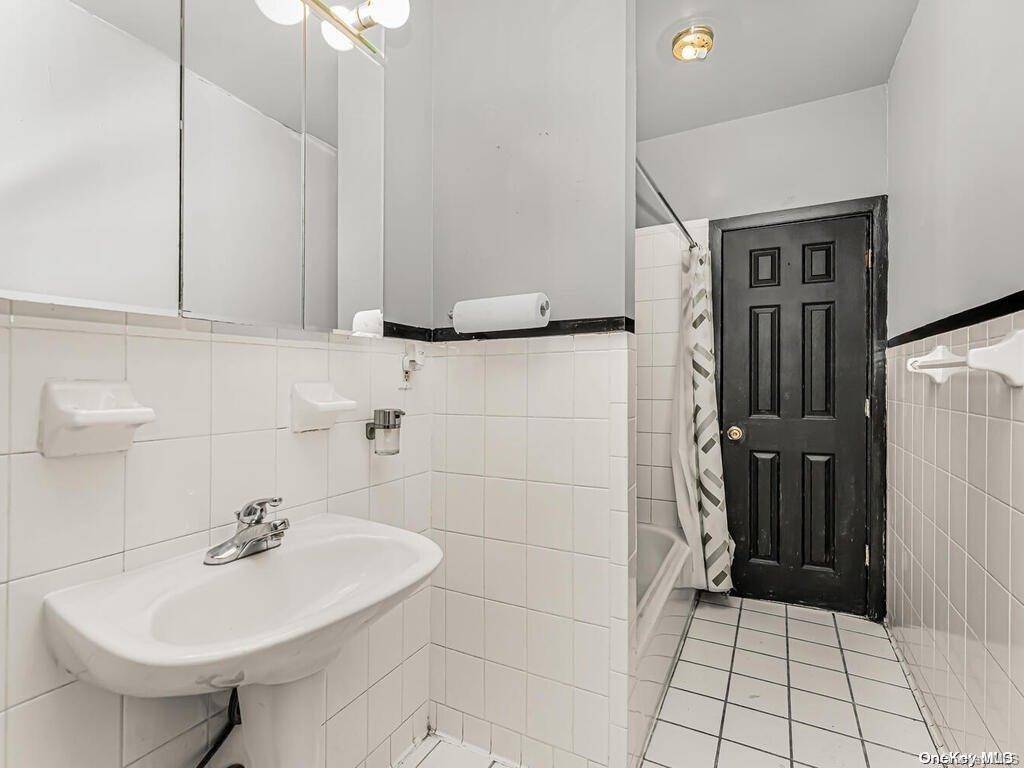 New York (manhattan), NY 10027,41 Convent AVE #5N