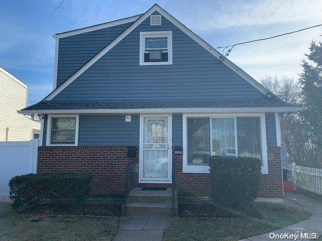 Elmont, NY 11003,1433 Marshall ST #2