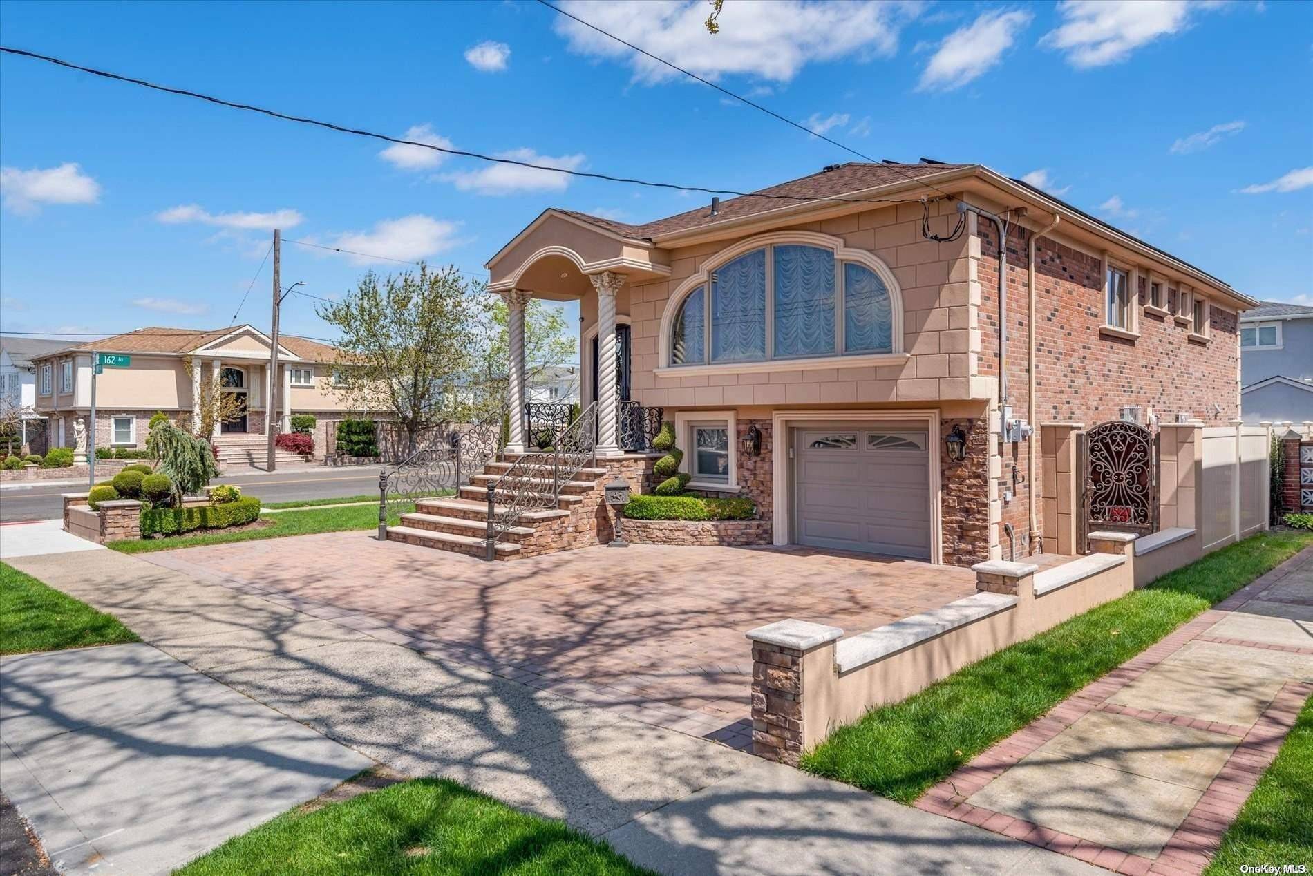 Howard Beach, NY 11414,162-03 84th ST