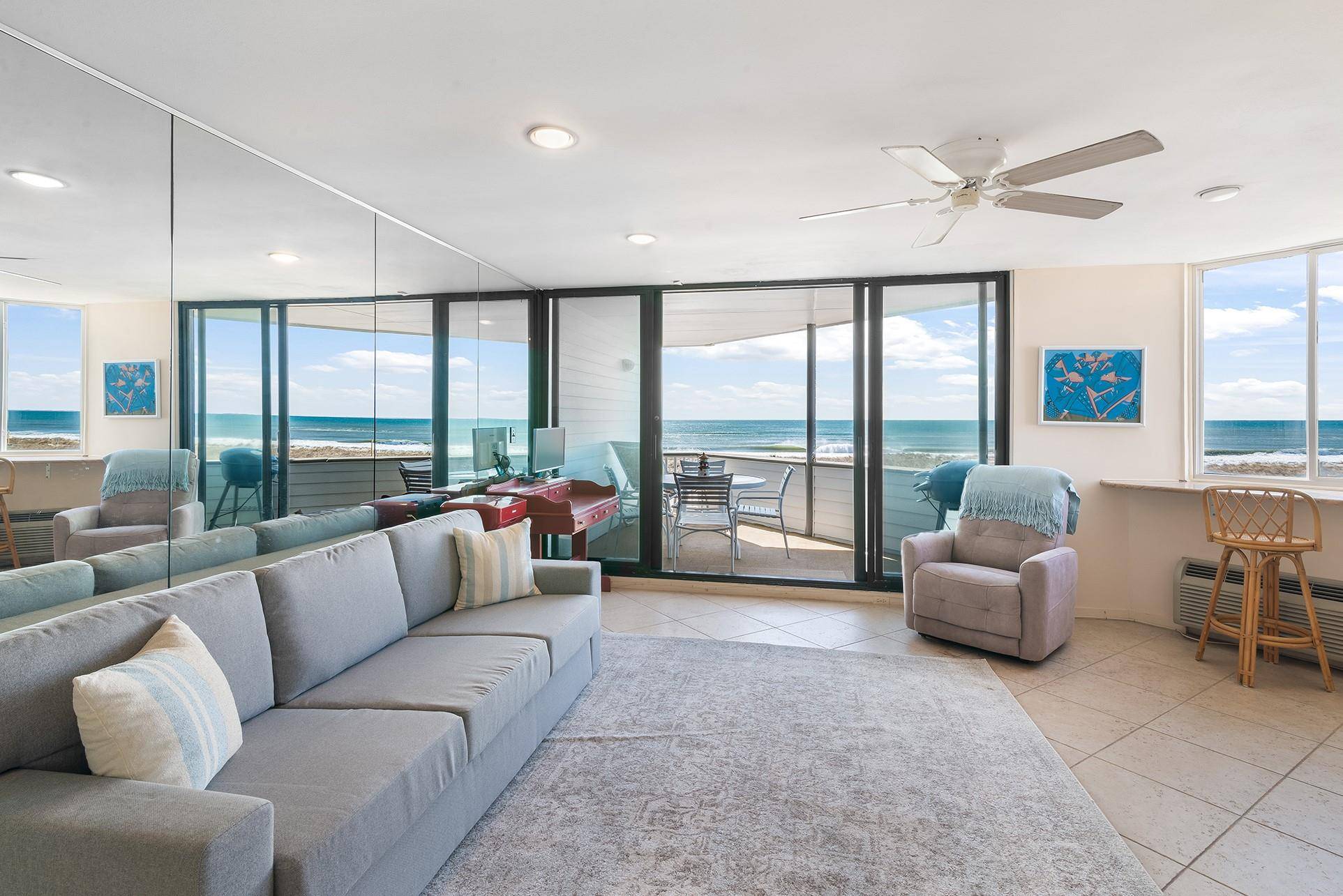 Westhampton Beach, NY 11978,265 Dune RD