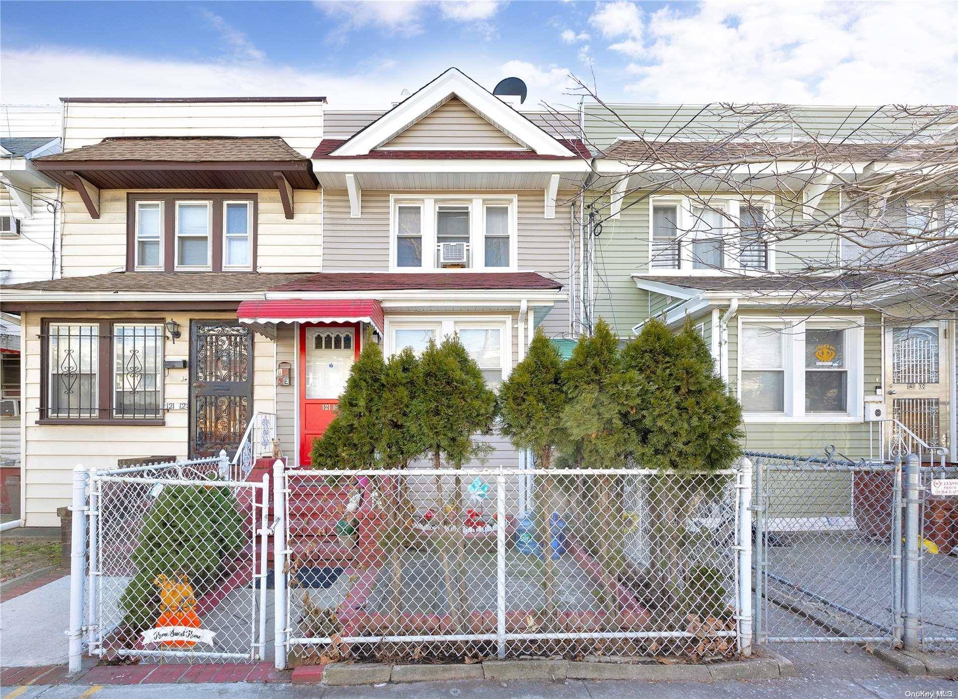 Richmond Hill S., NY 11419,121-10 95th AVE