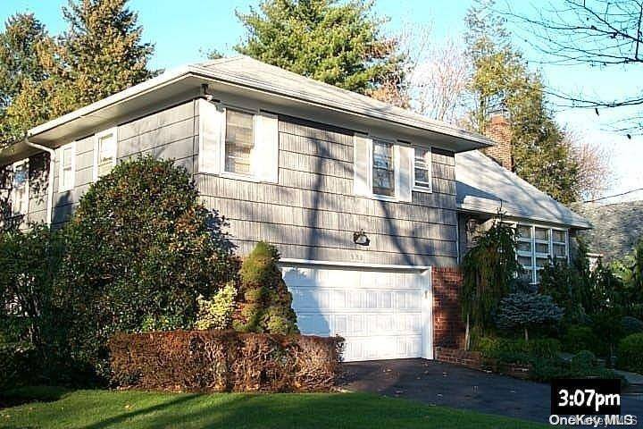 Woodmere, NY 11598,932 Carol AVE