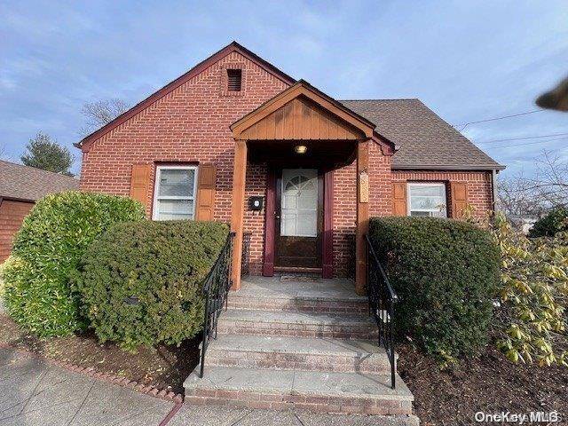 West Hempstead, NY 11552,853 Arthur ST