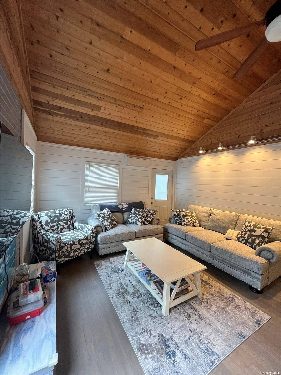 Ocean Bay Park, NY 11770,6 Champlain