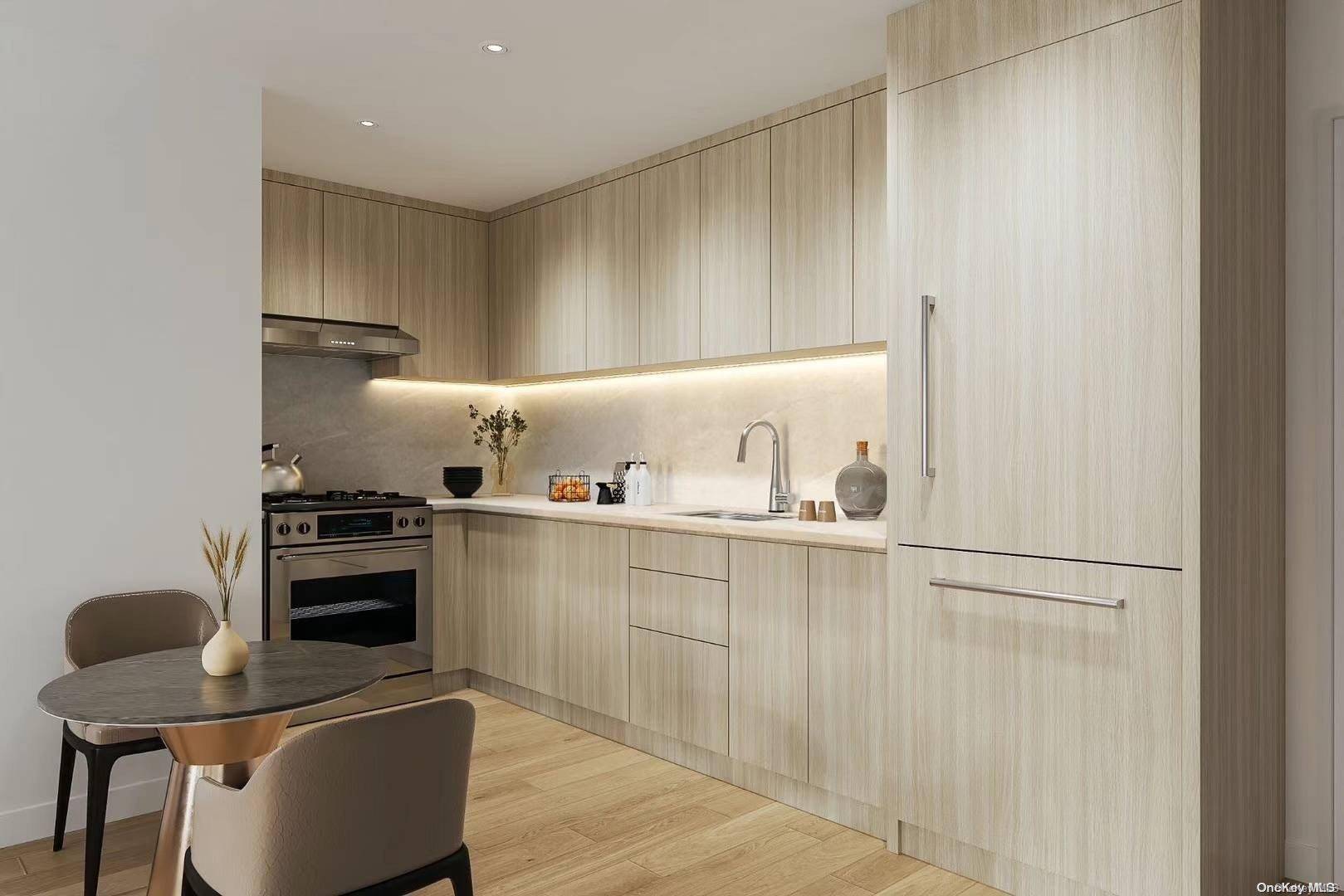 Flushing, NY 11354,33-71 Prince Street #15A
