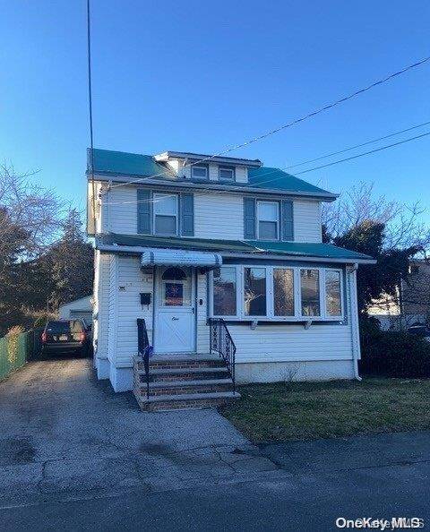 Lynbrook, NY 11563,1 Lewis