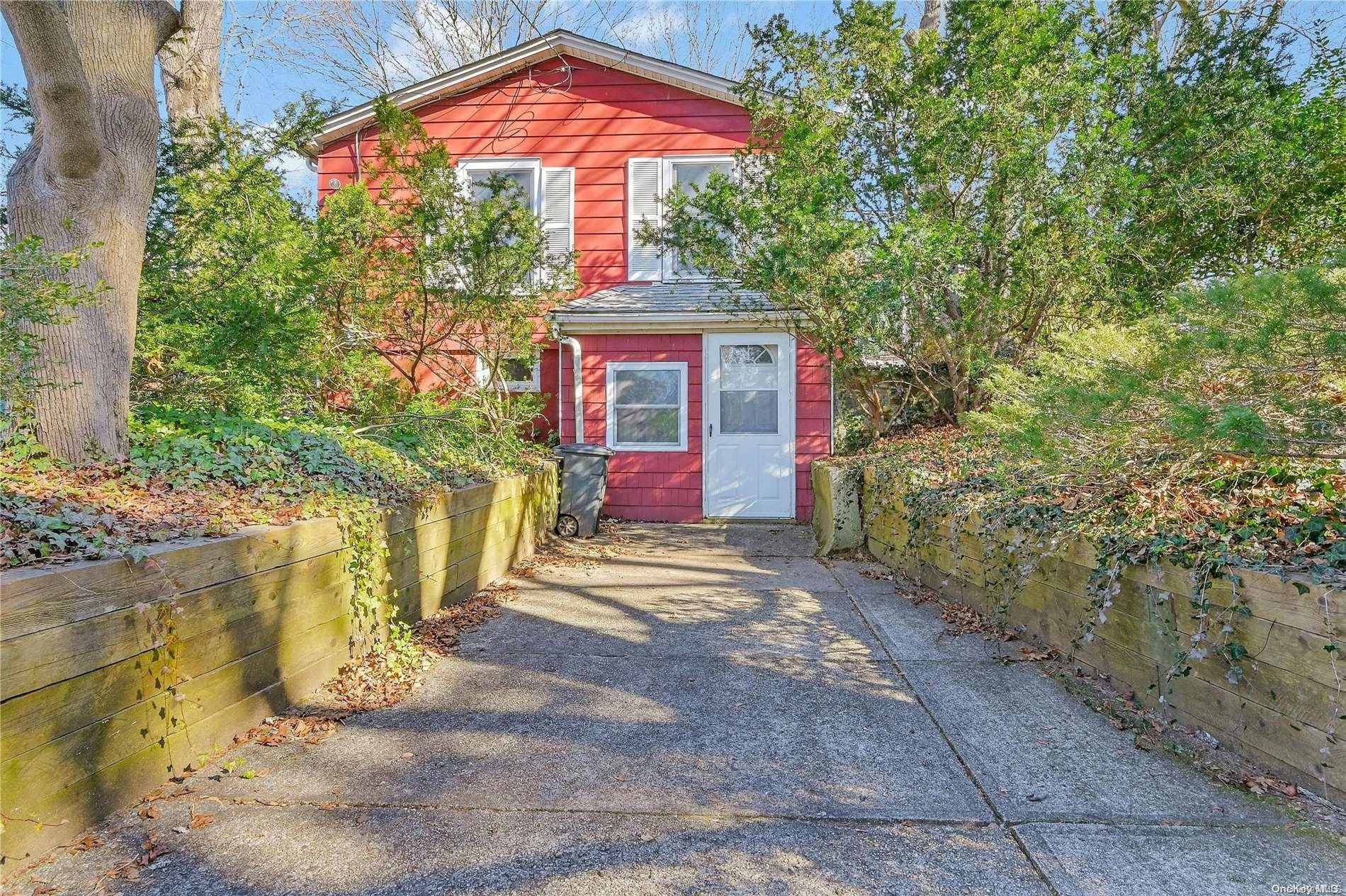 Kings Park, NY 11754,503 Meadow RD