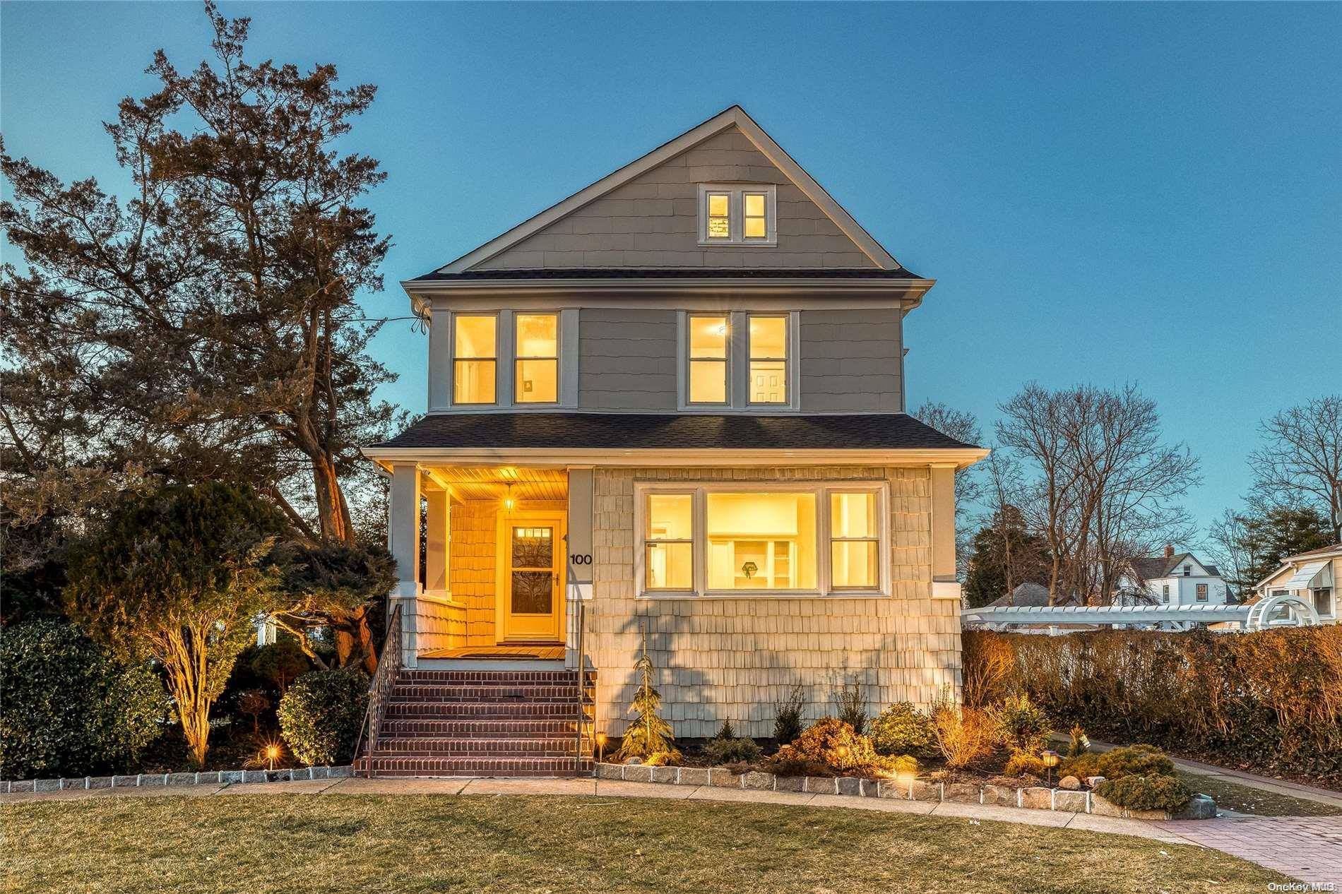 Freeport, NY 11520,100 Southside AVE