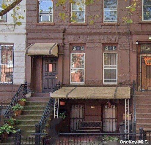 Bed-stuy, NY 11221,444 Quincy ST