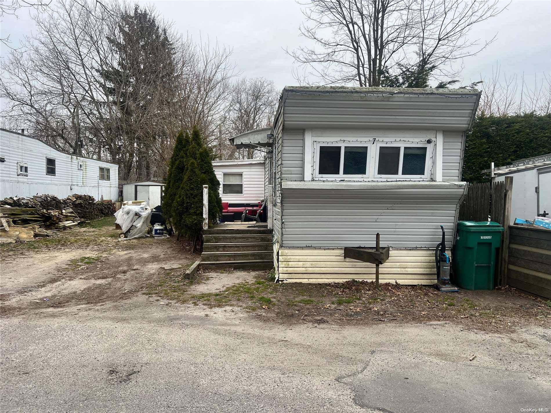 Riverhead, NY 11901,346 Flanders RD #7