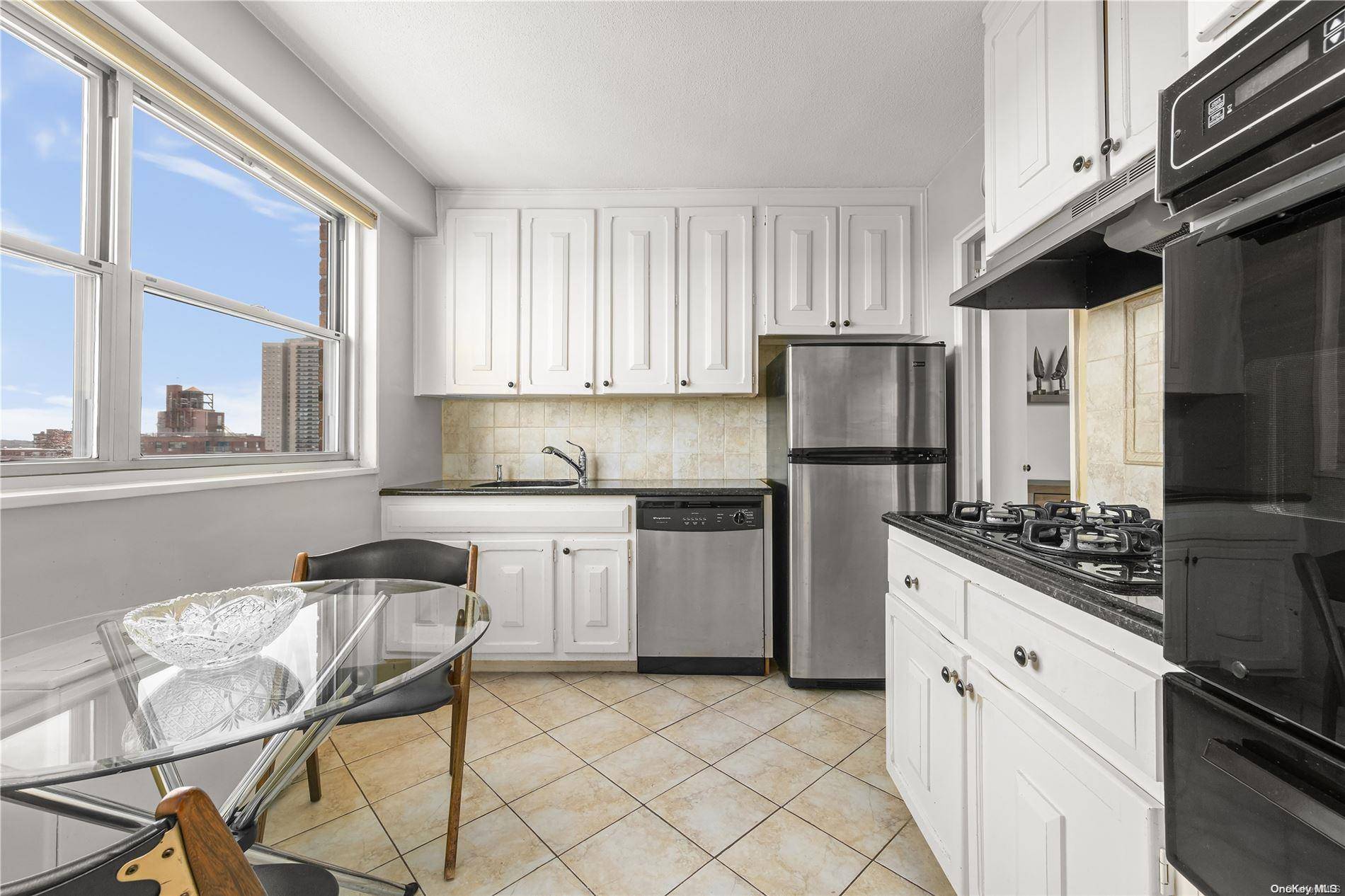 Forest Hills, NY 11375,70-31 108 #12B