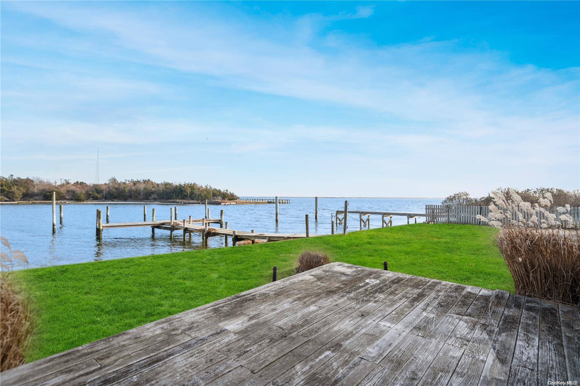 Hampton Bays, NY 11946,35 Gardners LN