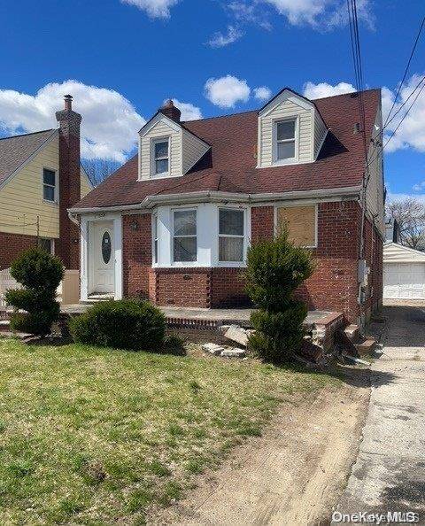 Elmont, NY 11003,115-58 237th ST