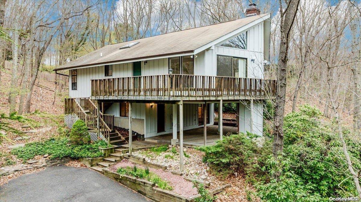 Port Jefferson, NY 11777,88 Crystal Brook Hollow RD