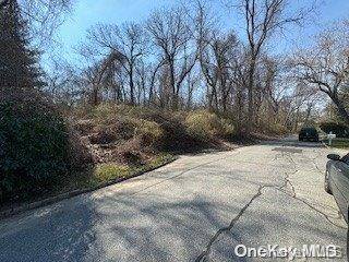 Lloyd Harbor, NY 11743,Seacrest DR