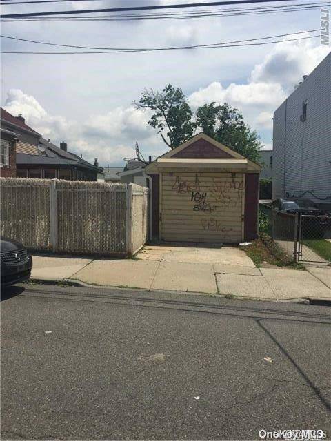 East Elmhurst, NY 11369,106-02 32nd AVE