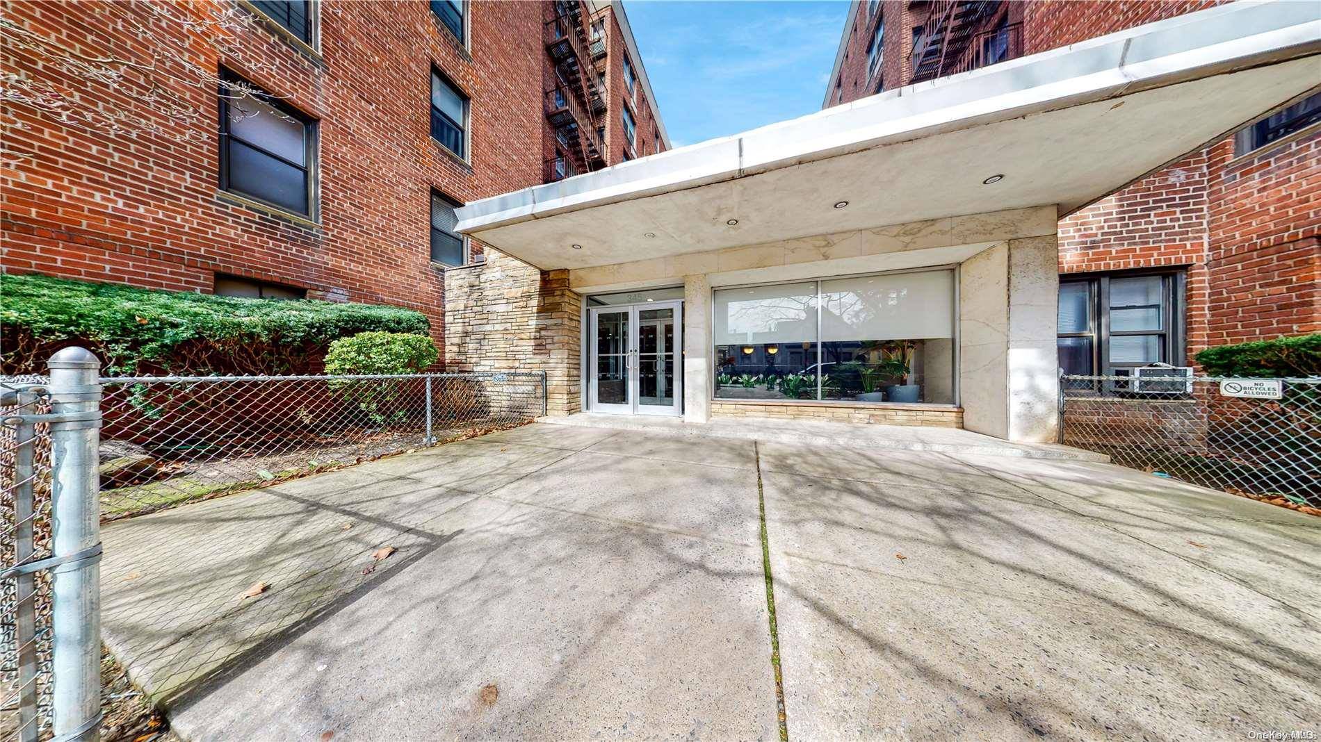 Brooklyn, NY 11230,345 Webster Avenue #1F
