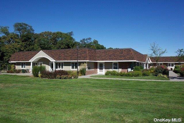 East Islip, NY 11730,255 E Main ST #37