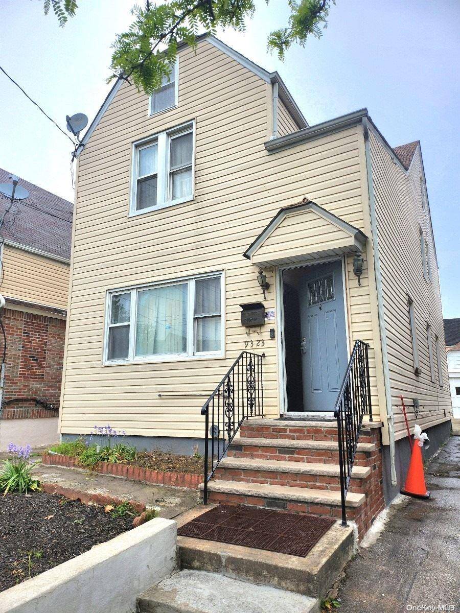 Queens Village, NY 11428,93-23 210 ST