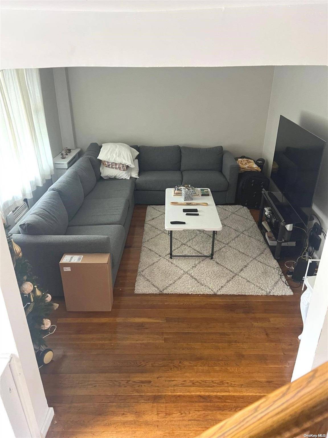 Flushing, NY 11377,43-20 72nd ST