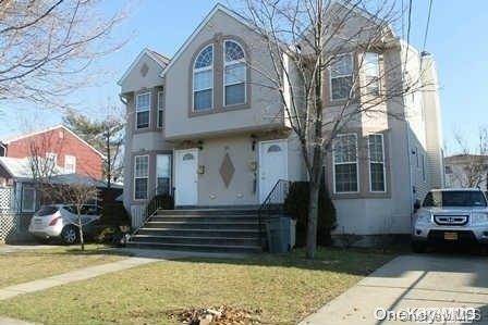 Port Washington, NY 11050,30A Hickory RD