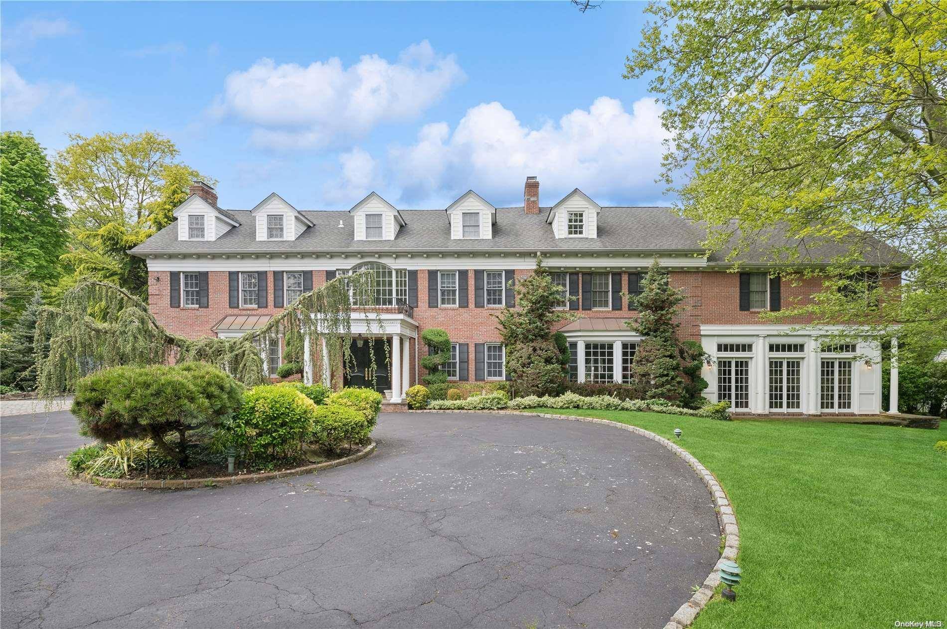 Woodsburgh, NY 11598,150 Noye LN