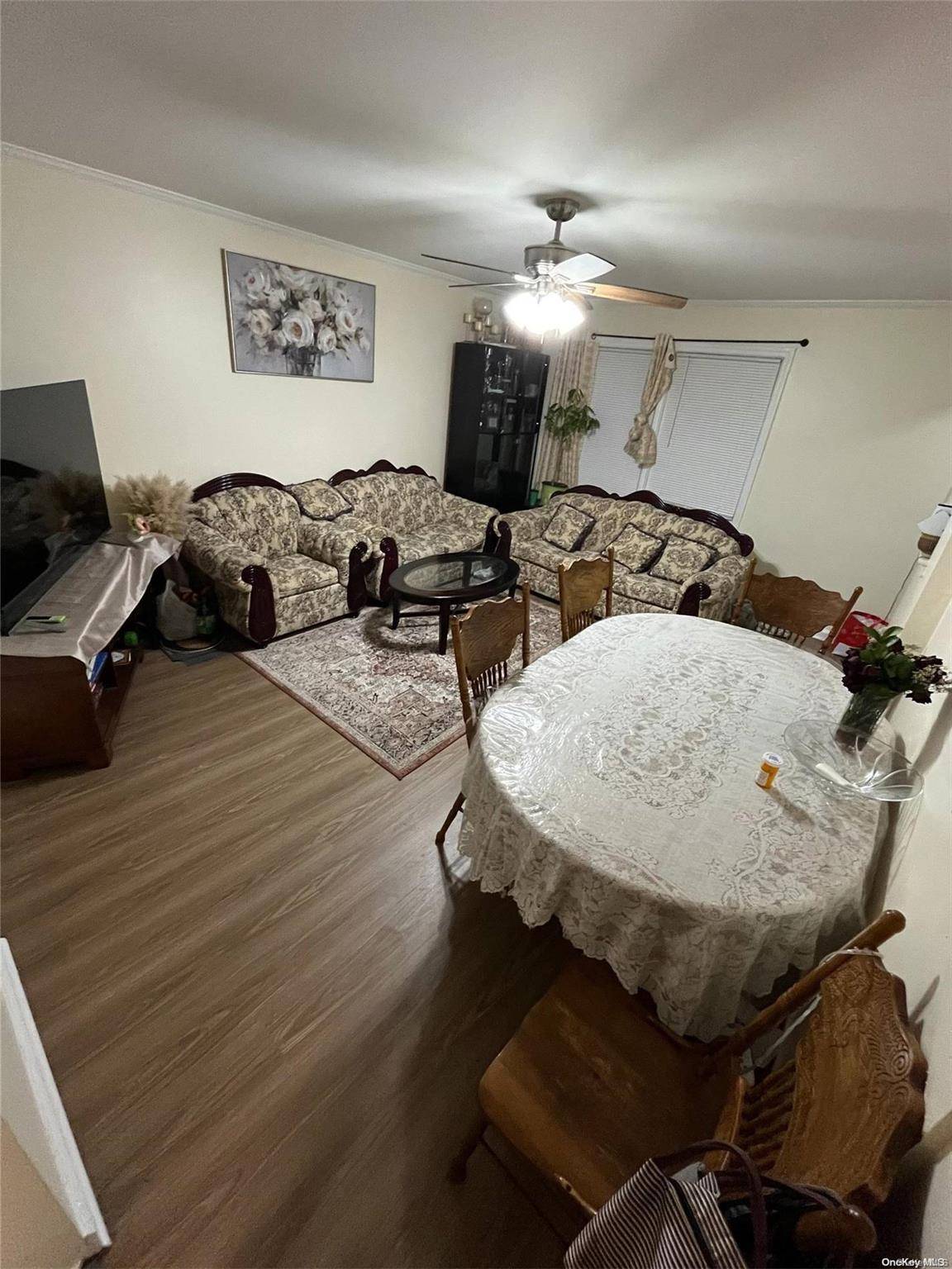 Bellerose, NY 11426,82-55 251st ST