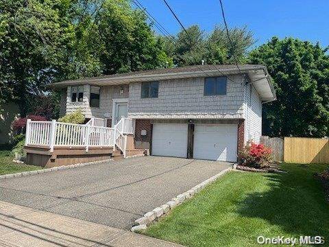 Deer Park, NY 11729,109 Albany ST