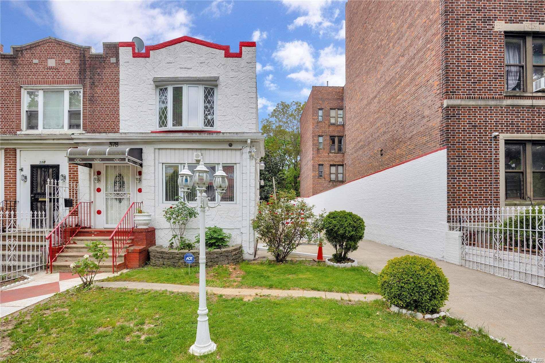 Brooklyn, NY 11203,378 Linden BLVD