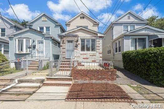 Jamaica, NY 11436,147-13 116th AVE