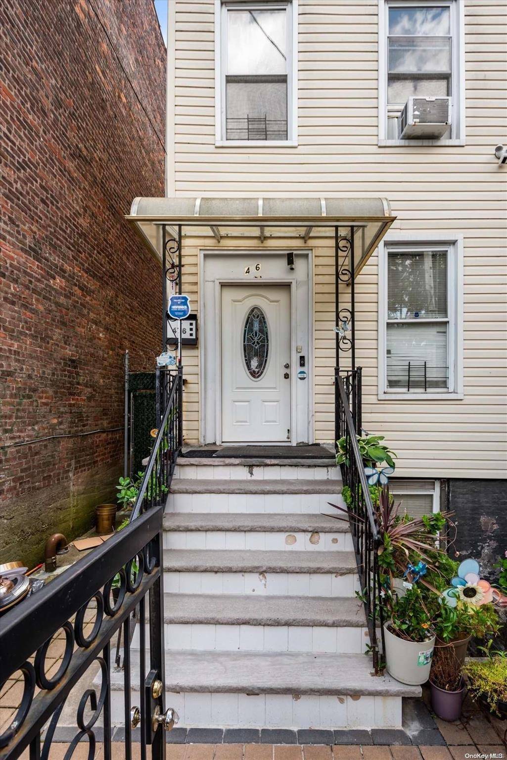 Brooklyn, NY 11207,476 Jerome ST