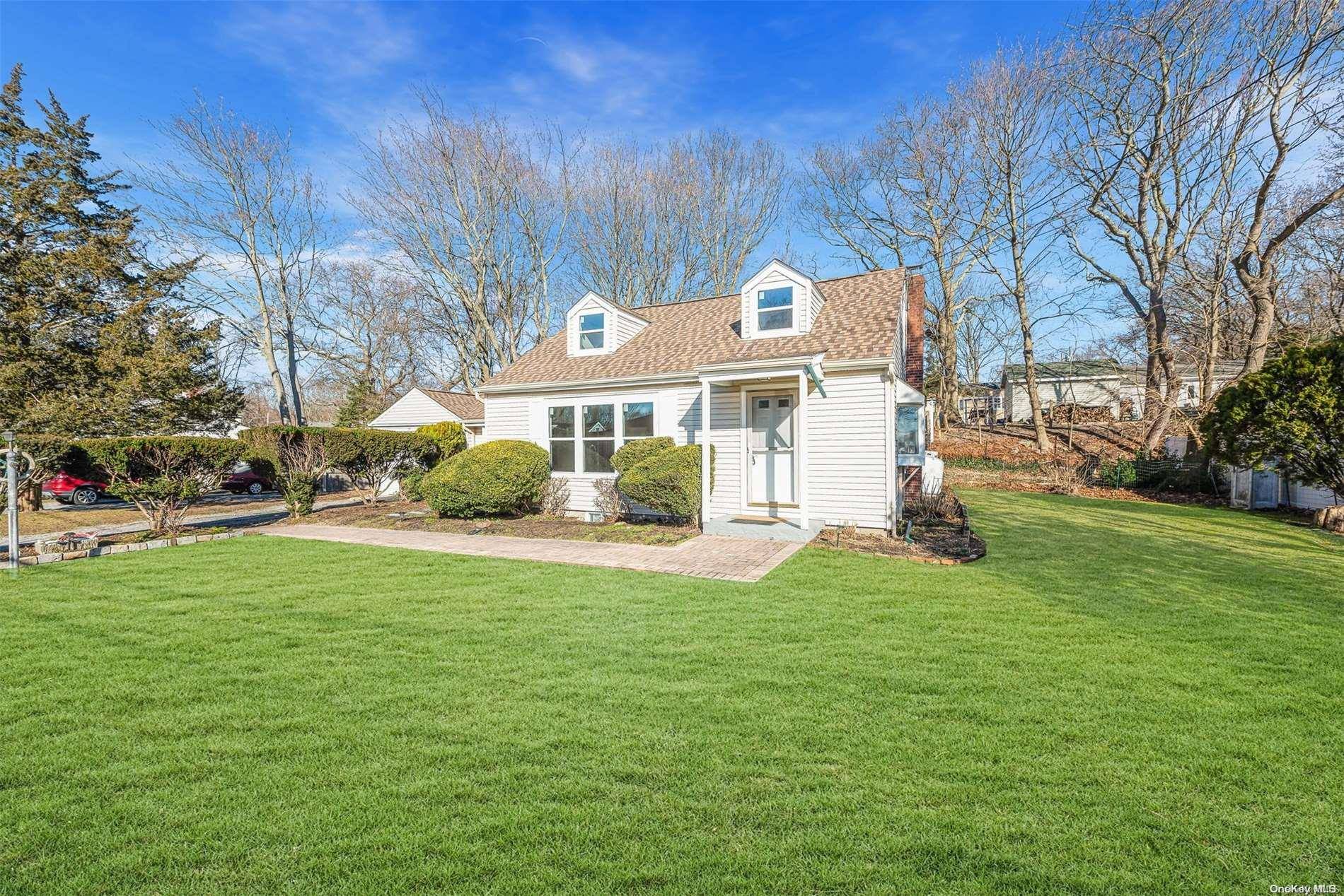 Sound Beach, NY 11789,77 Groveland Park BLVD