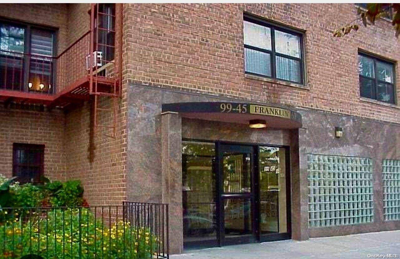 Corona, NY 11368,99-45 60th AVE #5 A