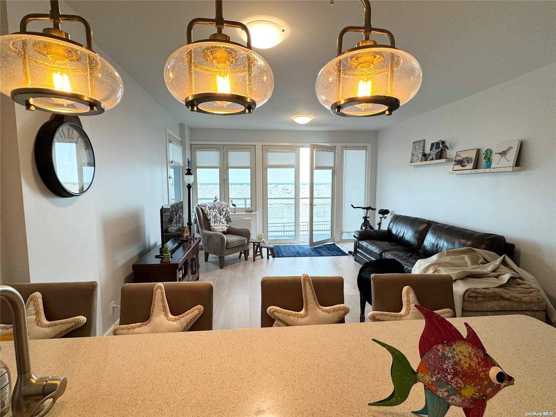 Rockaway Park, NY 11694,130 Beach 119th #2A