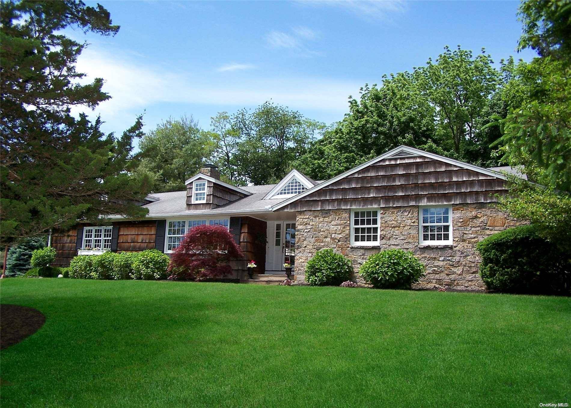 Stony Brook, NY 11790,9 Mill Pond RD