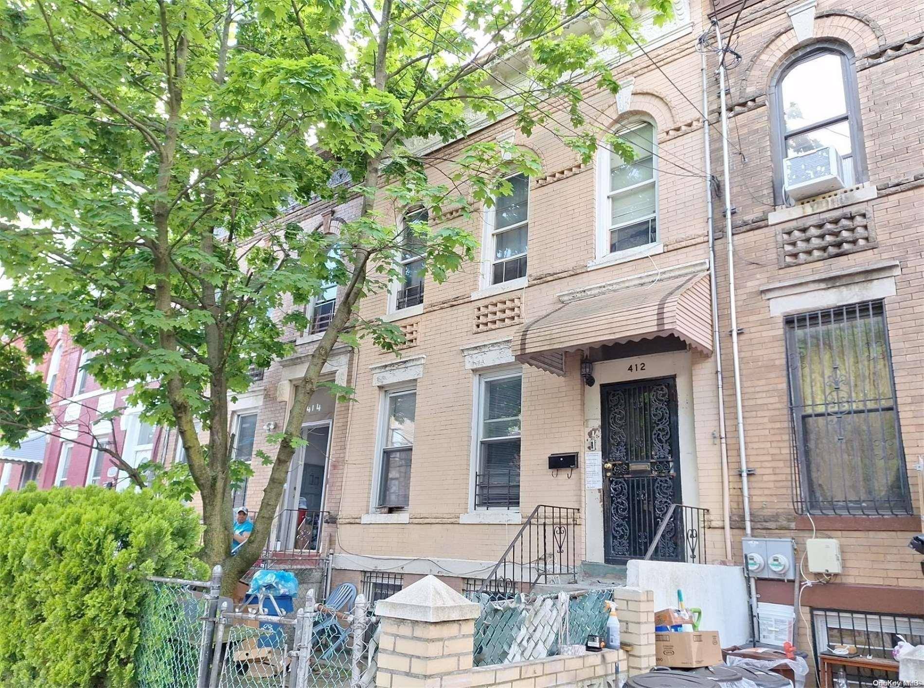 Brooklyn, NY 11207,412 Bradford ST