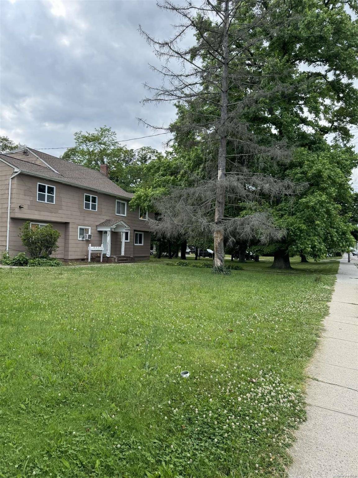 Central Islip, NY 11722,62 Wheeler RD ## 3