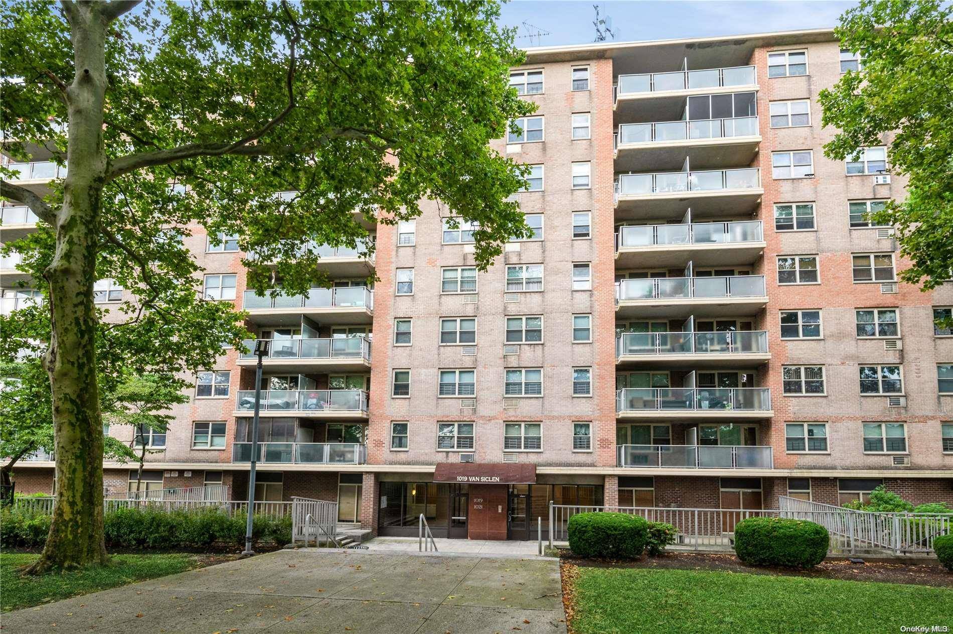 Brooklyn, NY 11207,1019 Van Siclen Avenu #4D