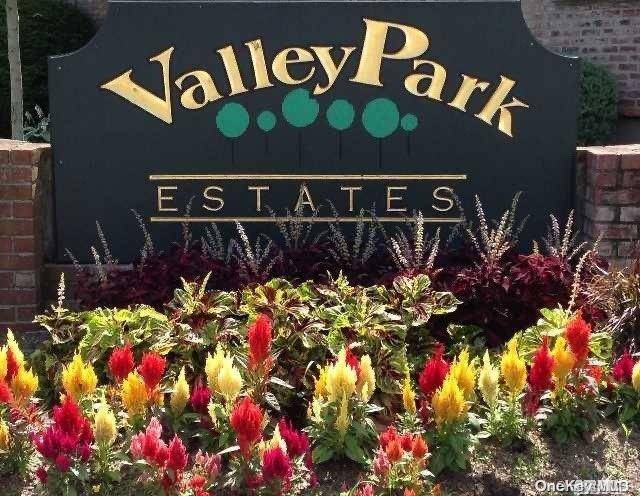 Valley Stream, NY 11580,1014 Fenwood DR #2